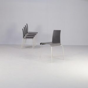 07300621zf Bandb Italia Uwe Fischer Tama Chair Dining Acrylic Metal Grey Set 8 Vintage Retro Design Barbmama 04 Master.jpg