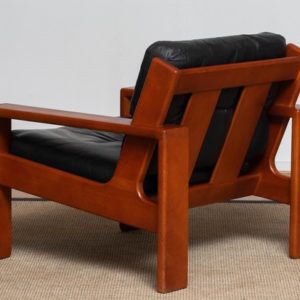 4 3 Zwart Leer Asko Fauteuil A 4 Master.jpg