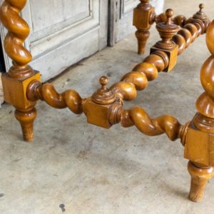 Lb 12021 11210 Barley Twist Desk With Leather Top 03 Master.jpg