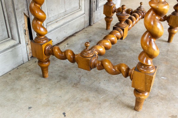 Lb 12021 11210 Barley Twist Desk With Leather Top 03 Master.jpg
