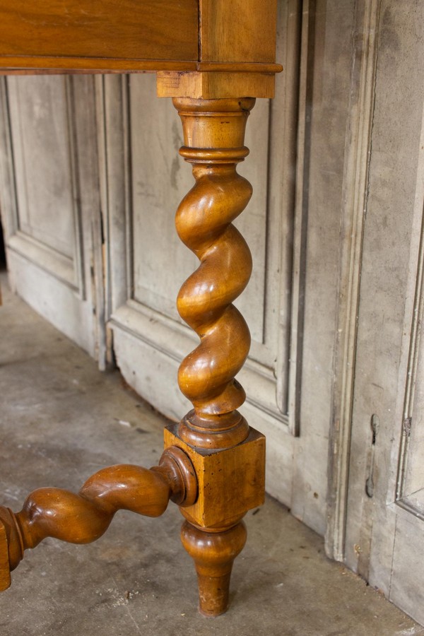 Lb 12021 11210 Barley Twist Desk With Leather Top 08 Master.jpg