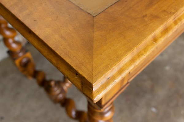 Lb 12021 11210 Barley Twist Desk With Leather Top 15 Master.jpg