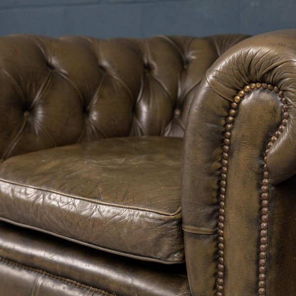 Pushkin Antiques Stylish 20thc Pair Of Chesterfield Leather Armchairs C 1970 11 Master.jpg