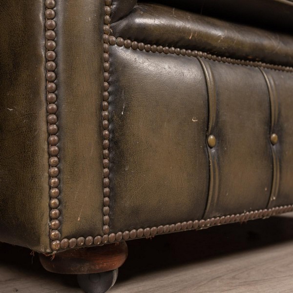 Pushkin Antiques Stylish 20thc Pair Of Chesterfield Leather Armchairs C 1970 13 Master.jpg