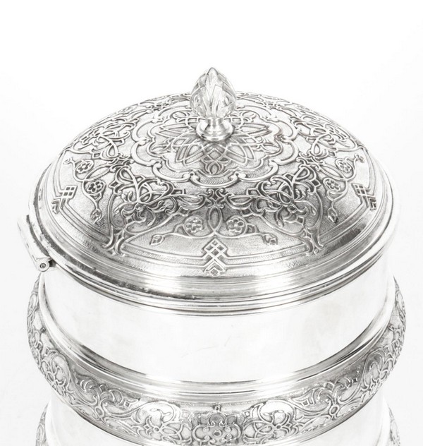 X0051 Antique Silver Plate Drum Biscuit Box Elkington And Co 19th Century 11 Master.jpg
