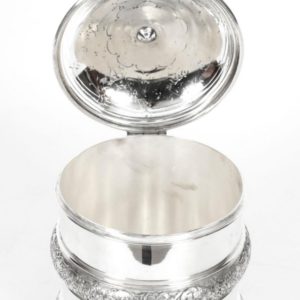 X0051 Antique Silver Plate Drum Biscuit Box Elkington And Co 19th Century 5 Master.jpg