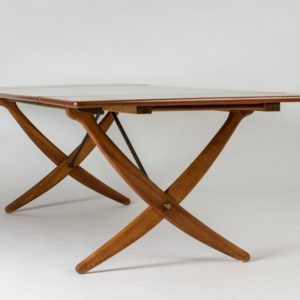 Wegner Sabre Table9 Master.jpg